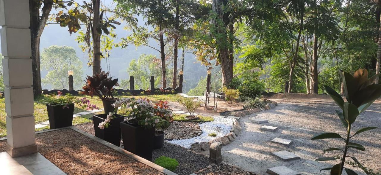 Ceylon Rich Leaves Ella Bed & Breakfast Exterior photo